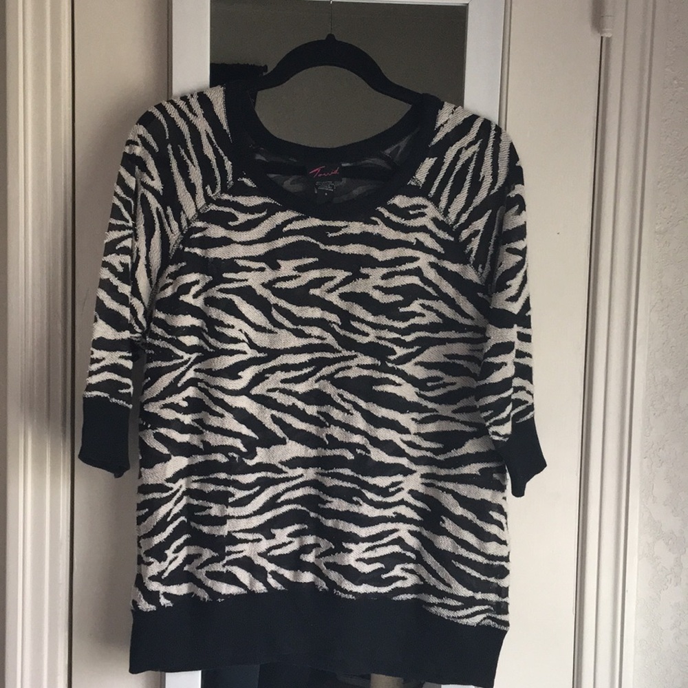 Torrid zebra 🦓 print sweater